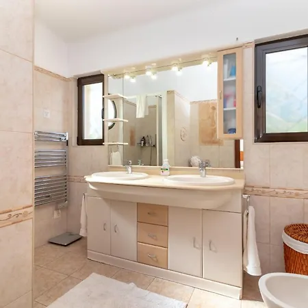 Casa Santa Barbara * Καρβοέιρο
