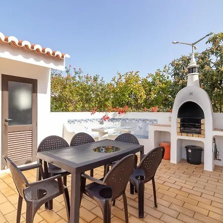 Vila Casa Santa Barbara *