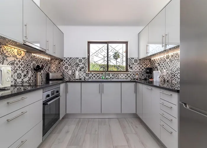 Casa Santa Barbara * 卡武埃鲁